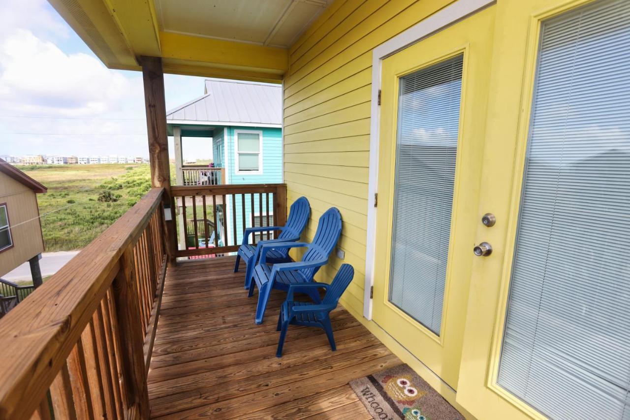 Yellow Beach Haven, Decks, Views, Mere Steps To Sand Galveston Dış mekan fotoğraf
