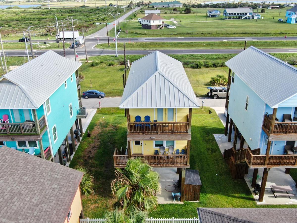Yellow Beach Haven, Decks, Views, Mere Steps To Sand Galveston Dış mekan fotoğraf